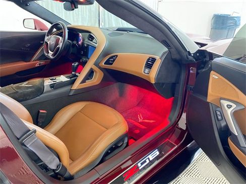 Used 2016 Chevrolet Corvette Z06 w/ 3LZ Preferred Equipment Group image 26