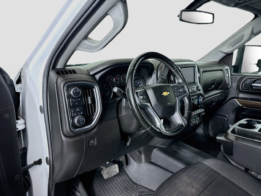 Used 2023 Chevrolet Silverado 2500 LT AWD/4WD image 9