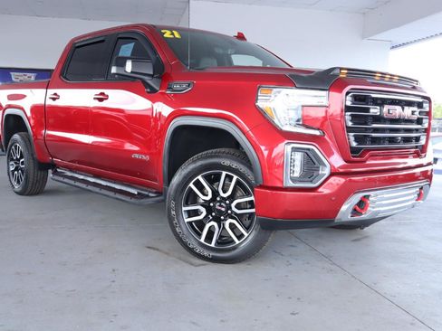 Used 2021 GMC Sierra 1500 AT4 w/ Technology Package AWD/4WD image 3