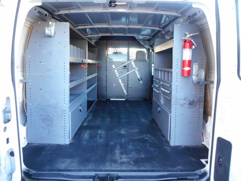 Used 2014 Ford E-250 and Econoline 250 image 16