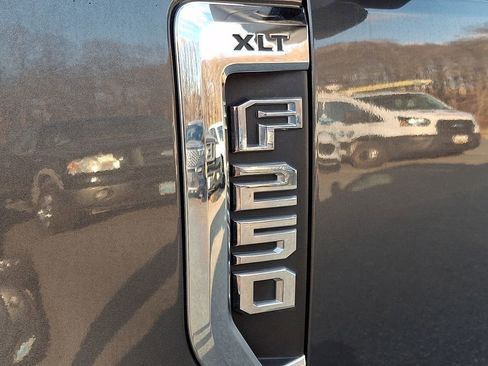 Certified 2020 Ford F250 XLT w/ XLT Value Package image 28