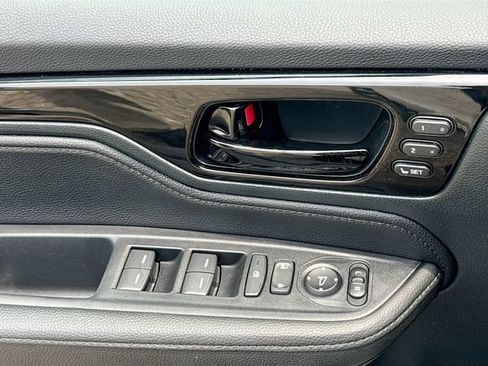 Certified 2024 Honda Odyssey Touring image 23