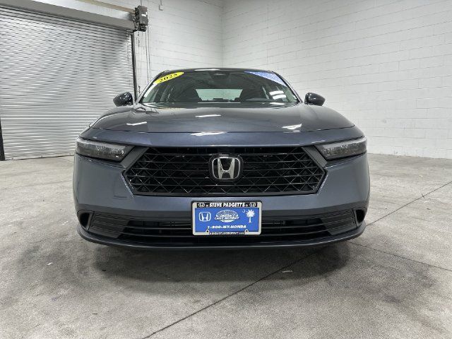 Used 2025 Honda Accord LX image 10