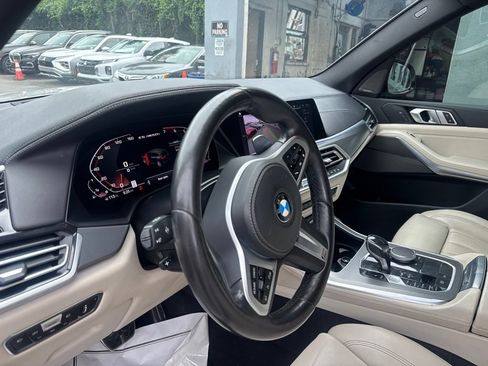 Used 2020 BMW X5 M50i w/ Premium Package AWD/4WD image 36