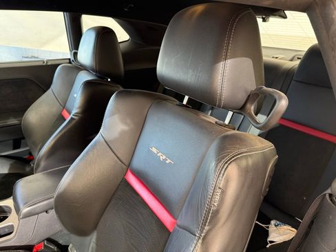 Used 2013 Dodge Challenger SRT8 w/ Harman Kardon Audio Group image 11