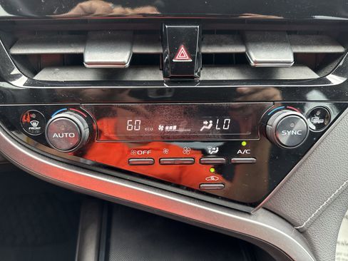 Certified 2023 Toyota Camry SE image 16