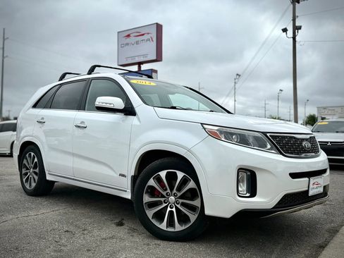 Used 2014 Kia Sorento SX w/ 3rd Row Package AWD/4WD image 2