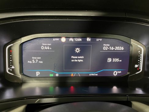 Used 2022 Volkswagen Taos SEL image 17