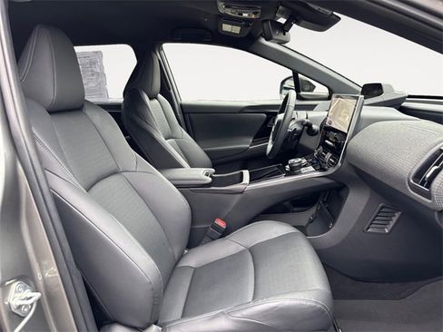 Certified 2023 Subaru Solterra AWD image 15