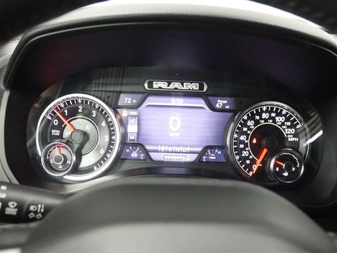 Used 2019 RAM 1500 Big Horn AWD/4WD image 33
