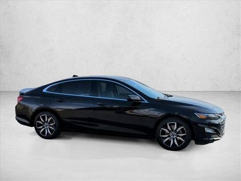 Used 2021 Chevrolet Malibu RS FWD image 9