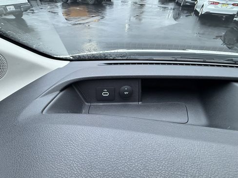 Used 2023 Ford Transit 250 Low Roof AWD w/ Exterior Upgrade Package image 33