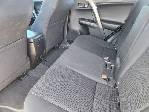Used 2016 Toyota RAV4 XLE image 8