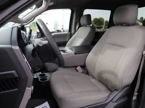 Used 2016 Ford F150 XLT AWD/4WD image 16