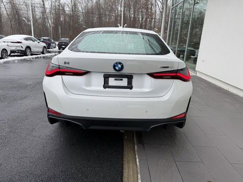 Used 2025 BMW i4 xDrive40i w/ Premium Package image 8