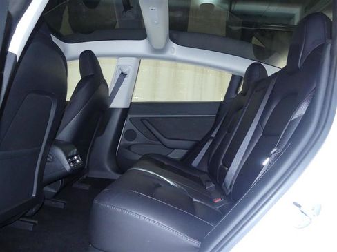 Used 2023 Tesla Model 3 Standard Range RWD image 21