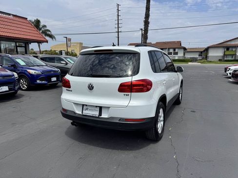 Used 2016 Volkswagen Tiguan S FWD image 5