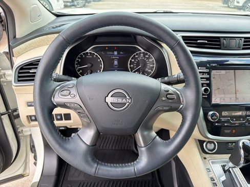 Used 2024 Nissan Murano SL FWD image 18