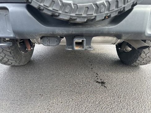 Used 2022 Jeep Wrangler Unlimited Sport image 9