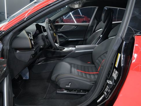 Used 2023 Ferrari Purosangue image 42