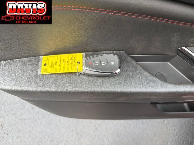 New 2026 Chevrolet Trax RS w/ Driver Confidence Package FWD image 12