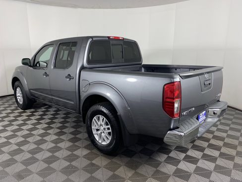 Used 2021 Nissan Frontier SV AWD/4WD image 8