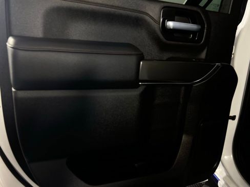 Used 2021 GMC Sierra 2500 AT4 w/ AT4 Premium Plus Package image 28