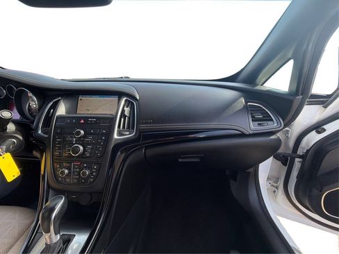 Used 2017 Buick Cascada Premium FWD image 36