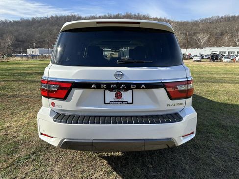 Used 2022 Nissan Armada Platinum w/ Captain's Chairs Package image 33