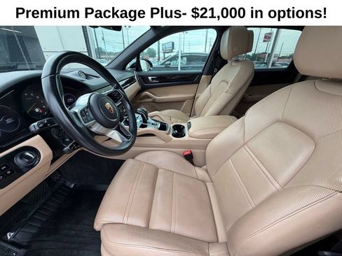 Used 2020 Porsche Cayenne E-Hybrid w/ Premium Plus Package AWD/4WD image 6