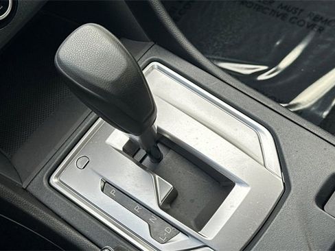 Certified 2023 Subaru Crosstrek 2.0i image 23