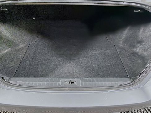 Used 2015 Subaru Legacy 2.5i Premium AWD/4WD image 14