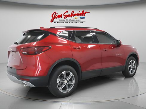 Used 2024 Chevrolet Blazer LT w/ Convenience Package FWD image 6