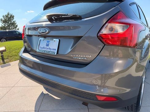 Used 2012 Ford Focus Titanium FWD image 32