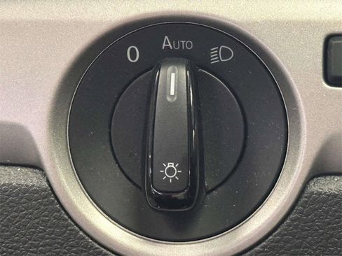 Used 2021 Volkswagen Passat 2.0T S image 24