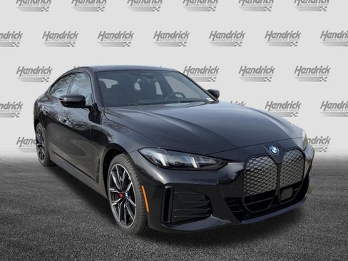 Used 2026 BMW i4 xDrive40i image 2