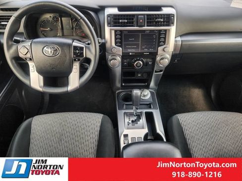 Used 2024 Toyota 4Runner SR5 AWD/4WD image 26