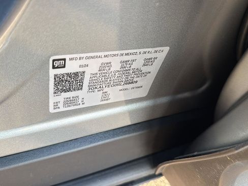 Used 2024 GMC Terrain AT4 image 41