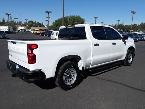 Used 2021 Chevrolet Silverado 1500 W/T w/ Z71 Off-Road Package AWD/4WD image 5