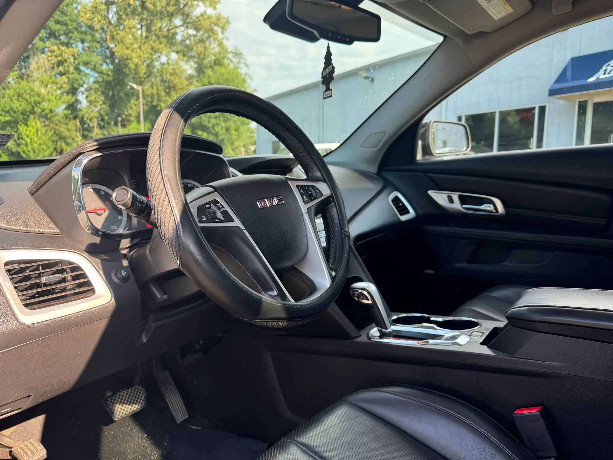 Used 2015 GMC Terrain SLT w/ Open Road Package FWD image 10