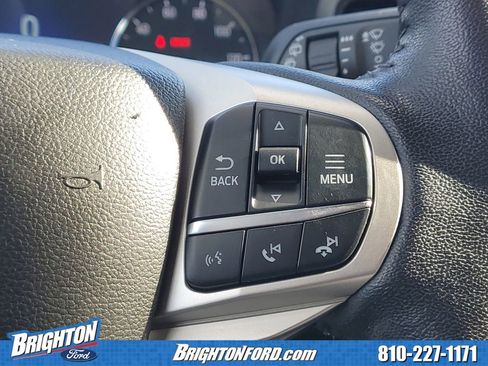 Used 2022 Ford Explorer XLT image 21