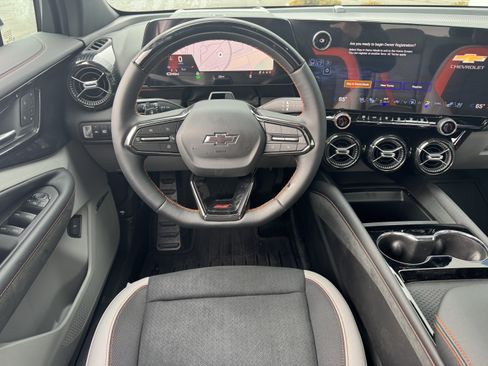 New 2026 Chevrolet Blazer EV SS image 19