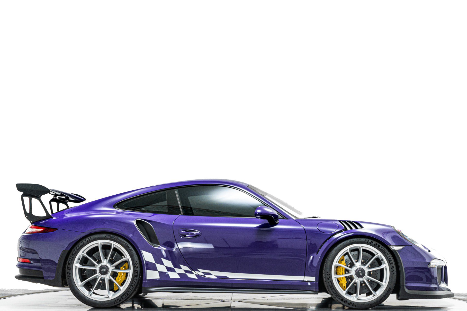 Used 2016 Porsche 911 GT3 RS RWD image 2