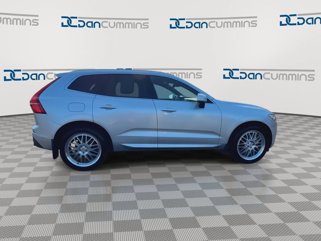 Used 2019 Volvo XC60 T5 Momentum w/ Advanced Package AWD/4WD image 9