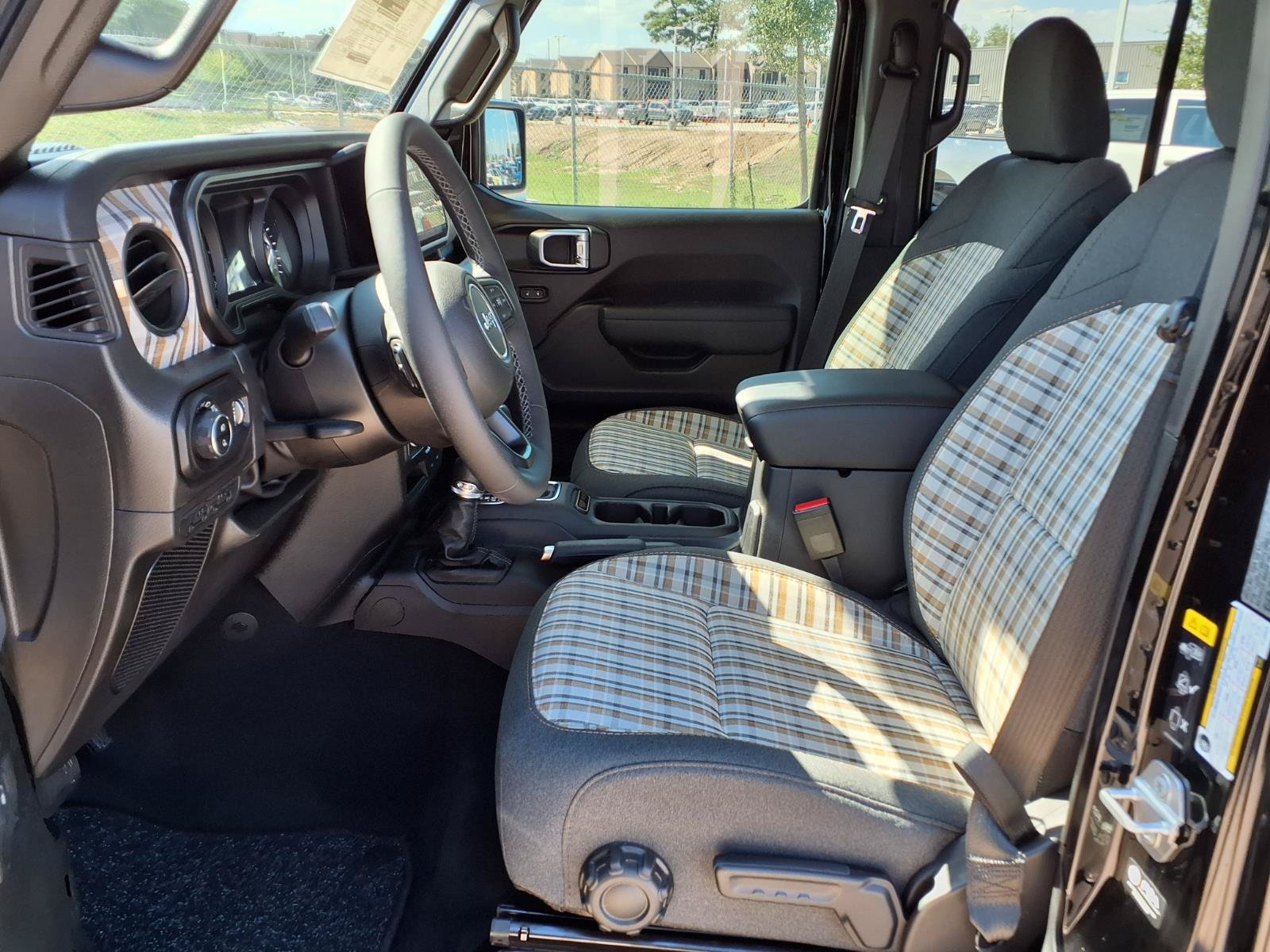 New 2026 Jeep Gladiator Sport AWD/4WD image 17
