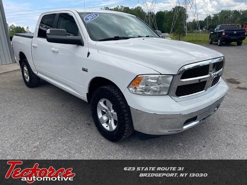 Used 2021 RAM 1500 Classic SLT w/ Trailer Tow Group AWD/4WD image 1