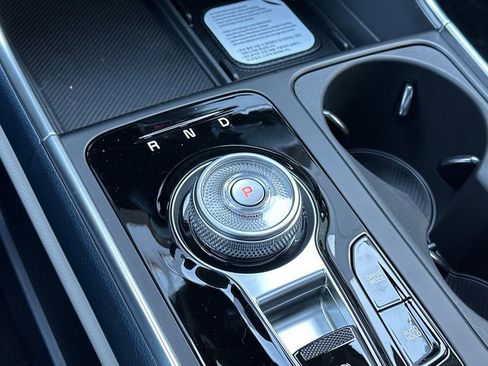 New 2026 Kia Carnival SX Prestige FWD image 24