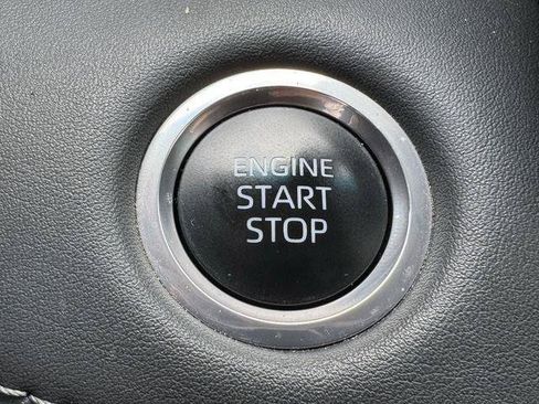 Certified 2024 Toyota Highlander LE FWD image 20