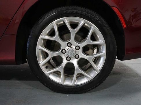 Used 2015 Chrysler 200 C w/ Navigation & Sound Group I image 9