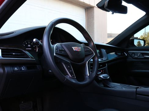 Used 2018 Cadillac CT6 Luxury image 24